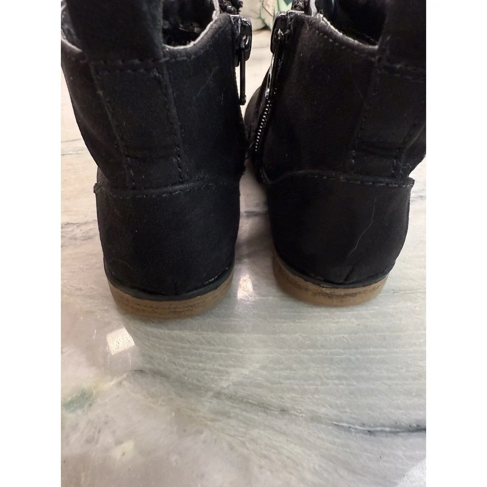 Cat‎ And Jack Black Ankle Boots Suede Sz 7 Toddler